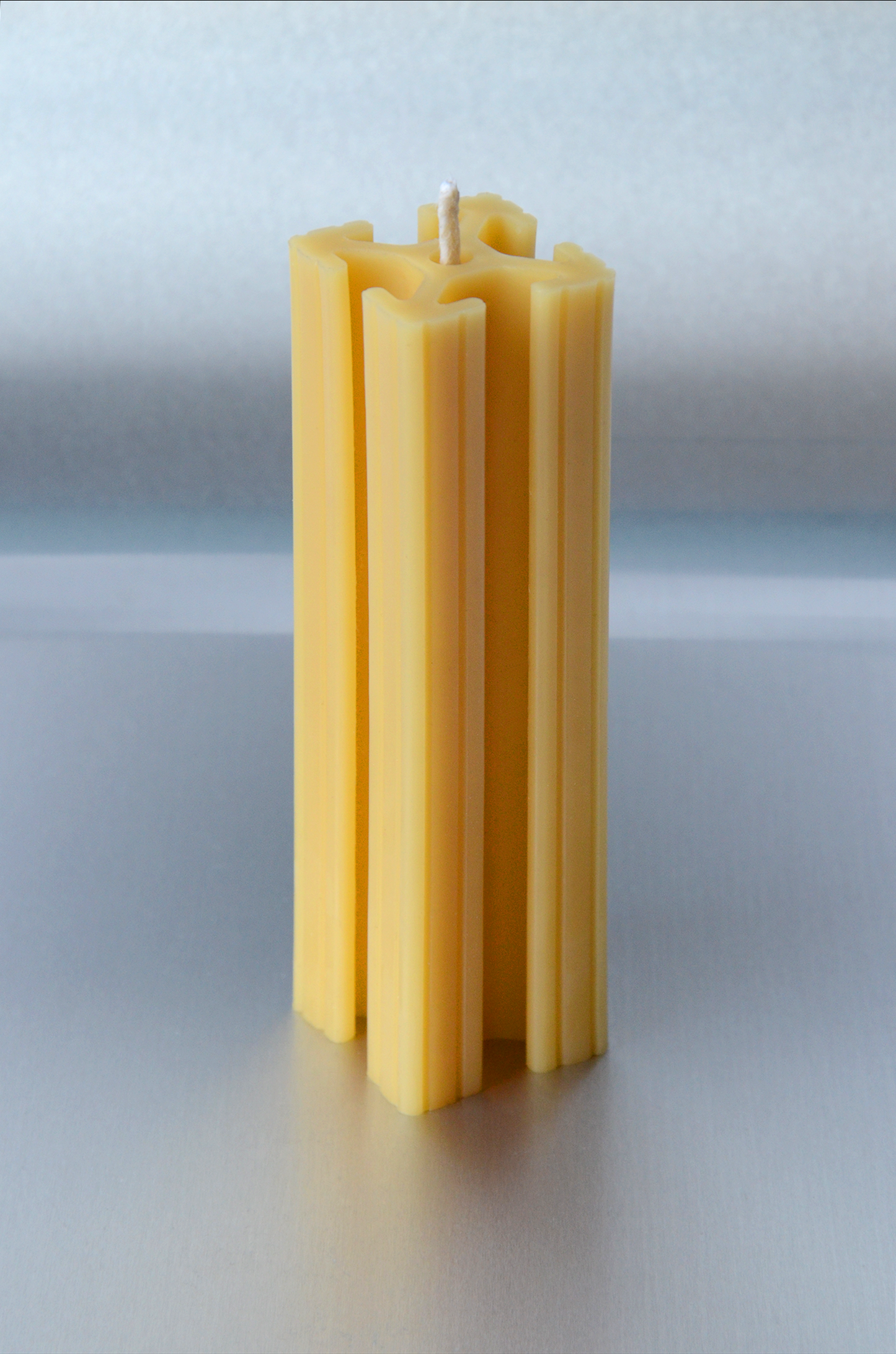 Single Wick Extrusion Candle